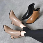Botas Caroline™ em Couro Sustentável - A Mistura Perfeita Entre o Estilo Country e Urbano!